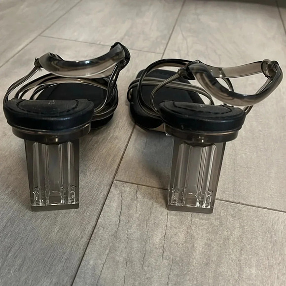 Dressy Sandal Acrylic Heel NWOT, Size 9 - Picture 4 of 7